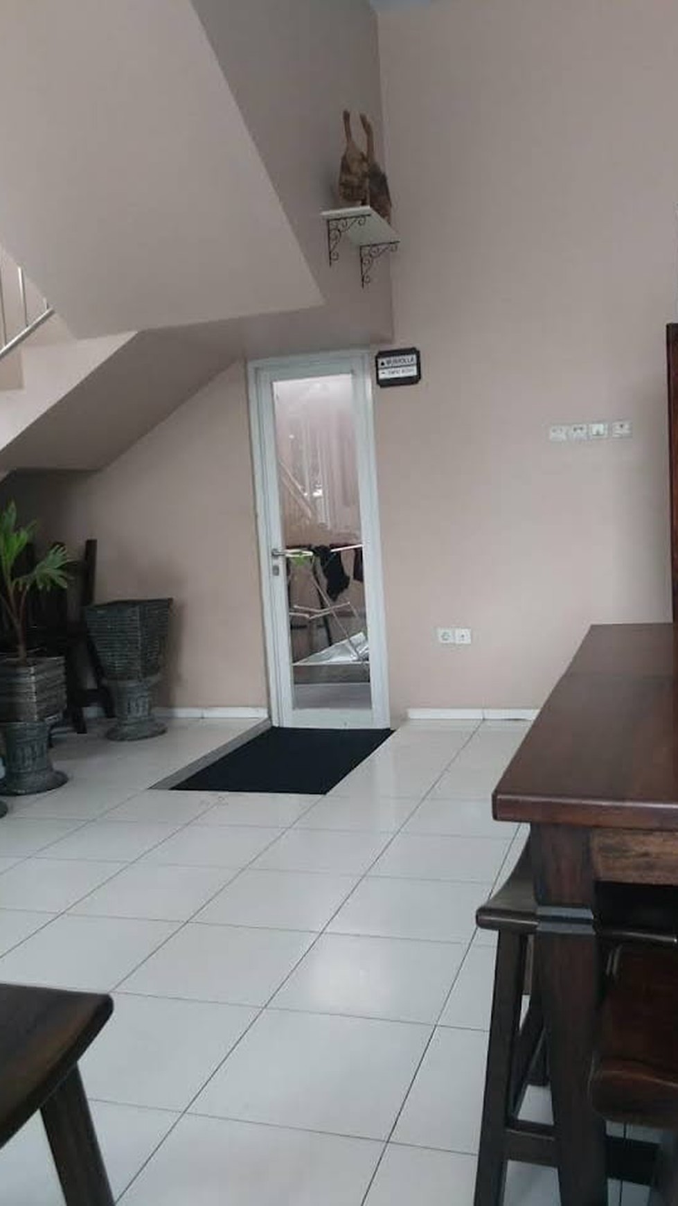 Di Jual Rumah Usaha Jl Veteran Margajaya  Bekasi Selatan 