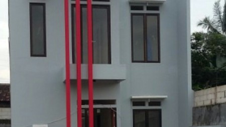 Rumah minimalis Dua Lantai Siap Huni Dalam Cluster Di Pamulang
