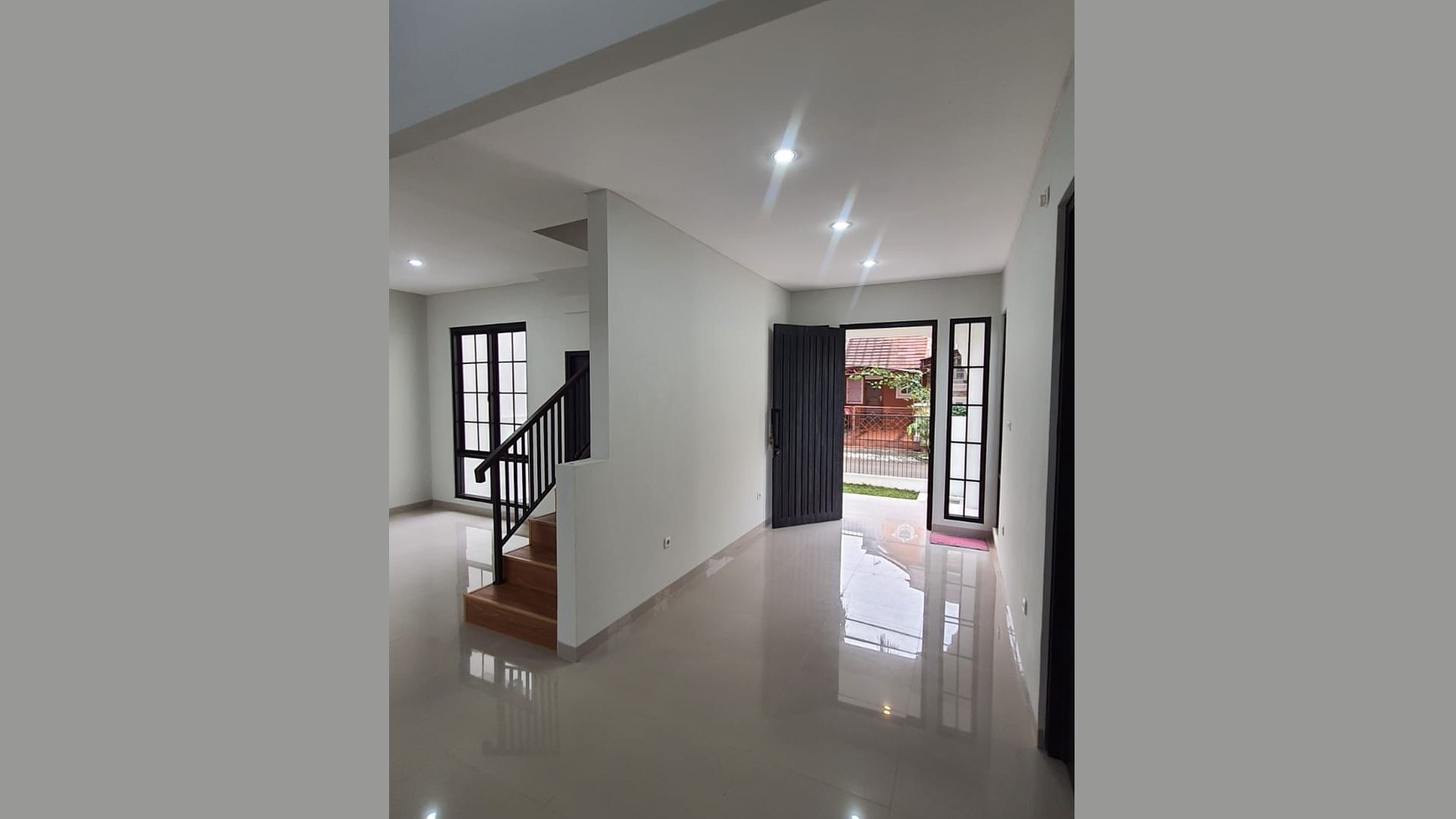 Dijual cepat anggrek loka bsd city tangerang selatan cantik rapih strategis tengah kota siap huni