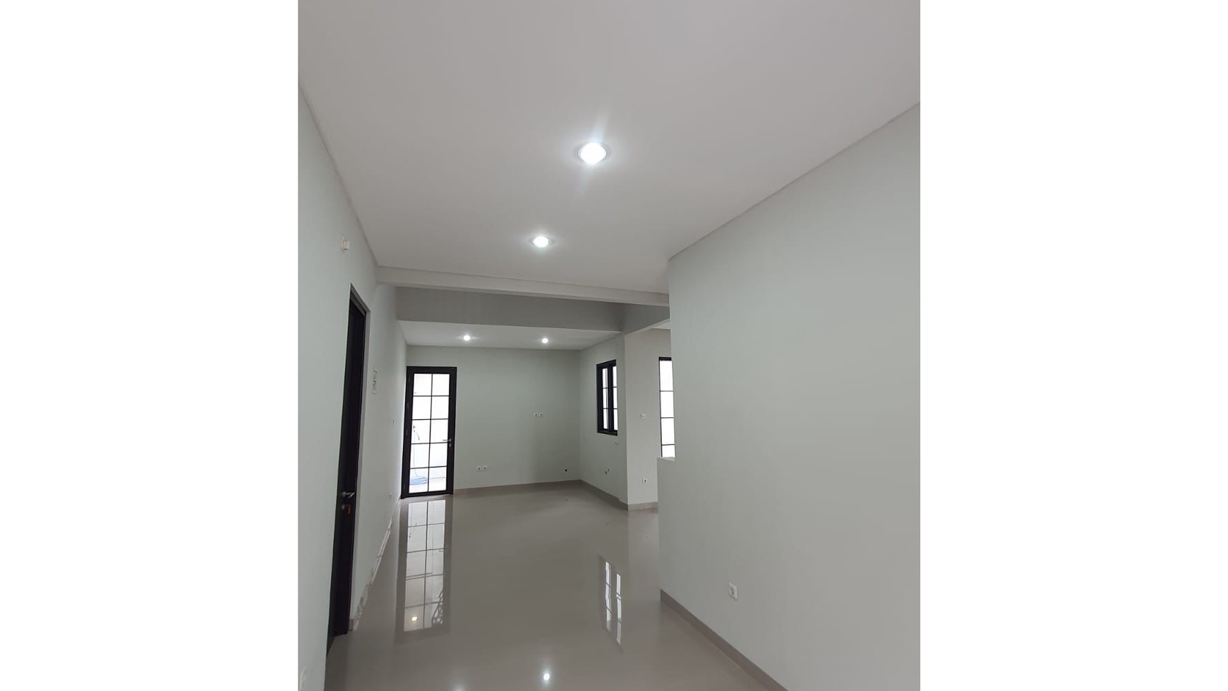 Dijual cepat anggrek loka bsd city tangerang selatan cantik rapih strategis tengah kota siap huni