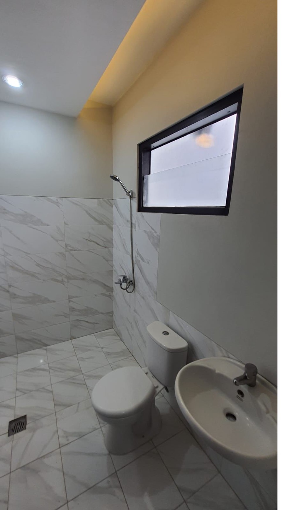 Dijual cepat anggrek loka bsd city tangerang selatan cantik rapih strategis tengah kota siap huni