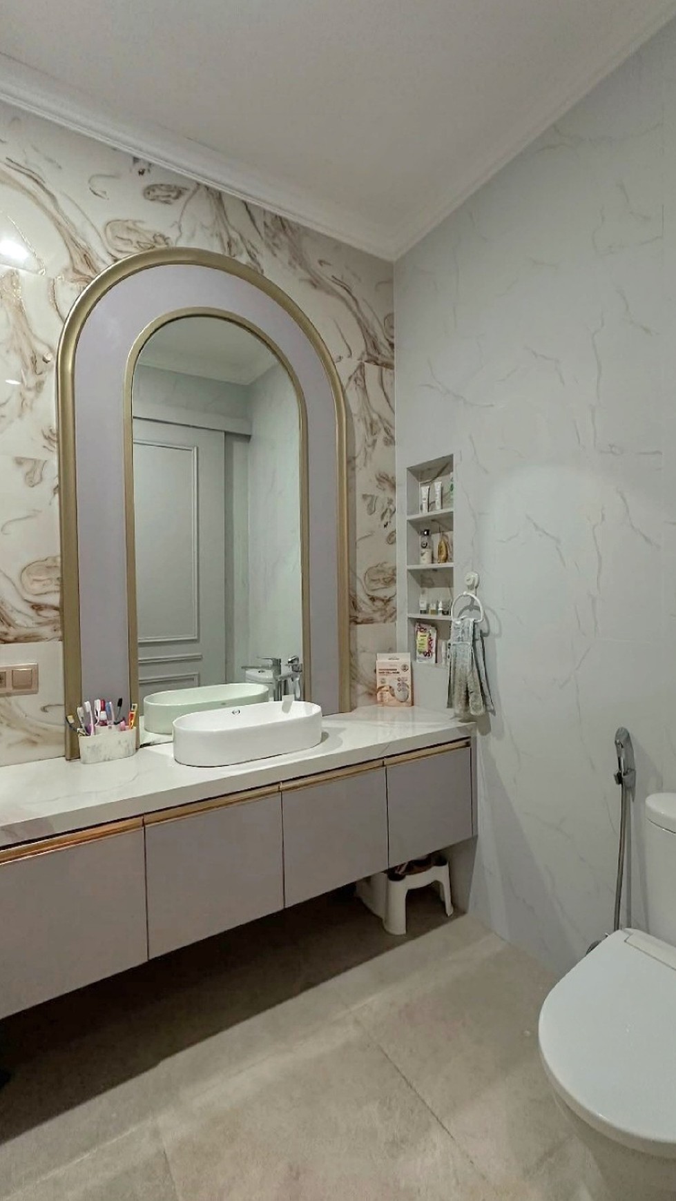 Rumah Hitung Tanah Area Cipete