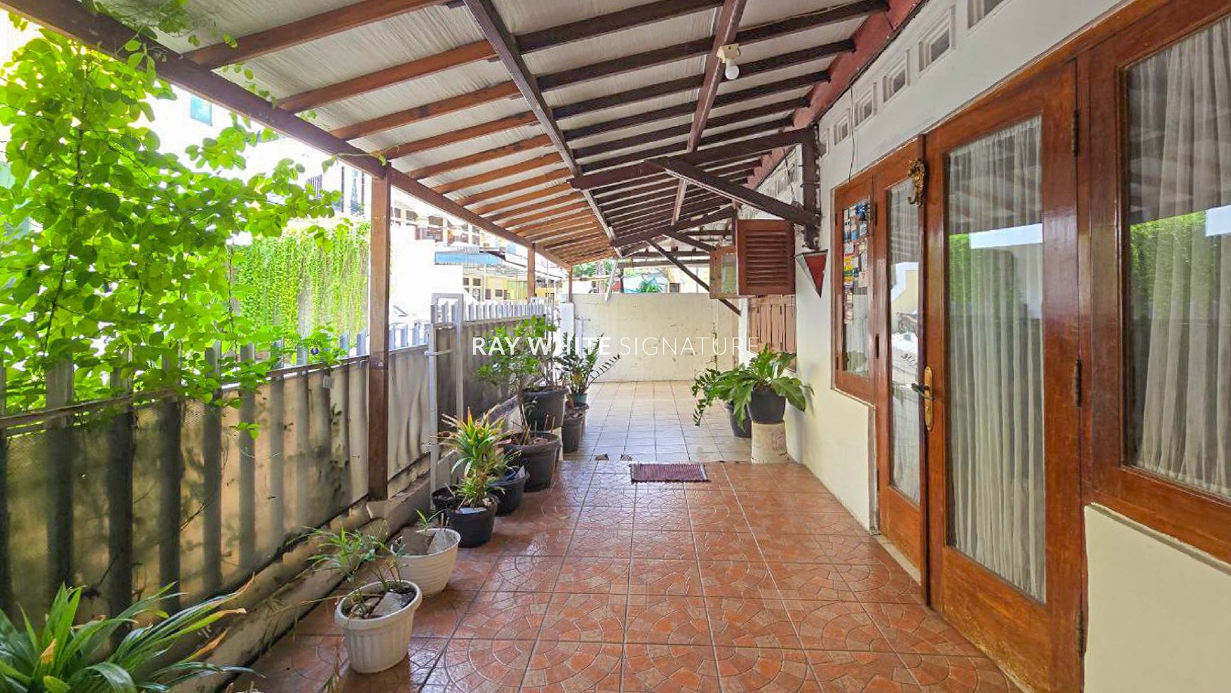 Rumah Hitung Tanah Area Cipete