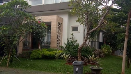 Rumah Siap Huni Posisi HOOK Nyaman dan Asri @Kebayoran Essence Bintaro