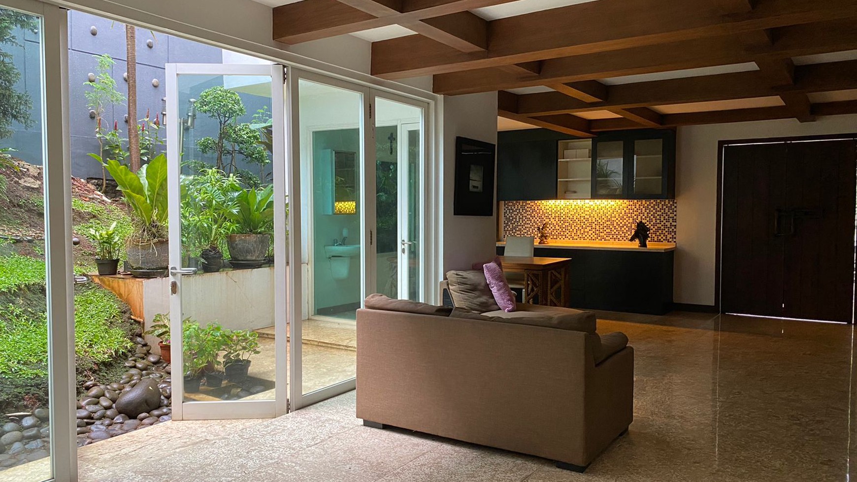 Rumah MEWAH Siap Huni dan Hunian Nyaman @River Park Bintaro