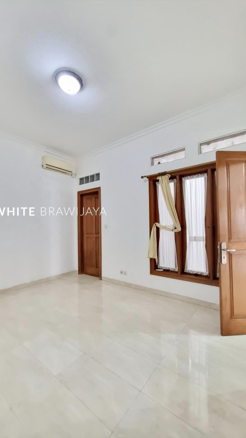 Rumah Siap Huni Lokasi Strategis Area Kebayoran Baru