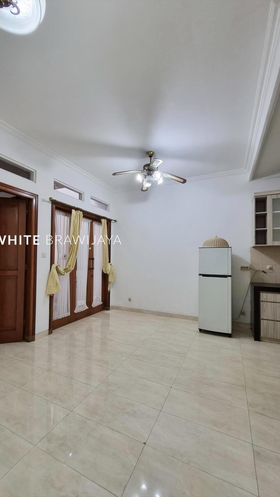 Rumah Siap Huni Lokasi Strategis Area Kebayoran Baru