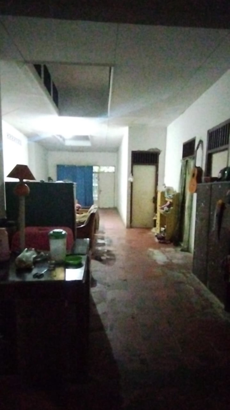 Dijual Cepat Tanah SHM, Ada Bangunan, Hitung Tanah Saja, di Setu Tangerang Selatan