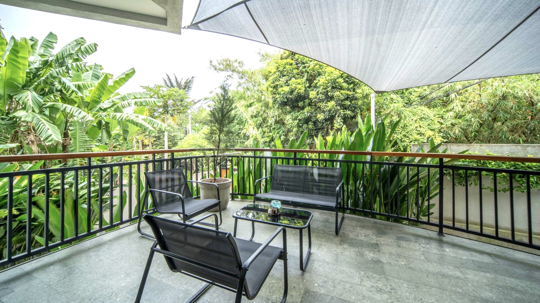 Freehold - Charming 3-Bedroom Villa in the Heart of Canggu, Bali