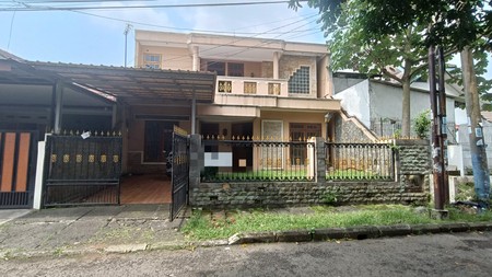 Dijual cepat rumah SHM griya loka bsd city strategis siap huni