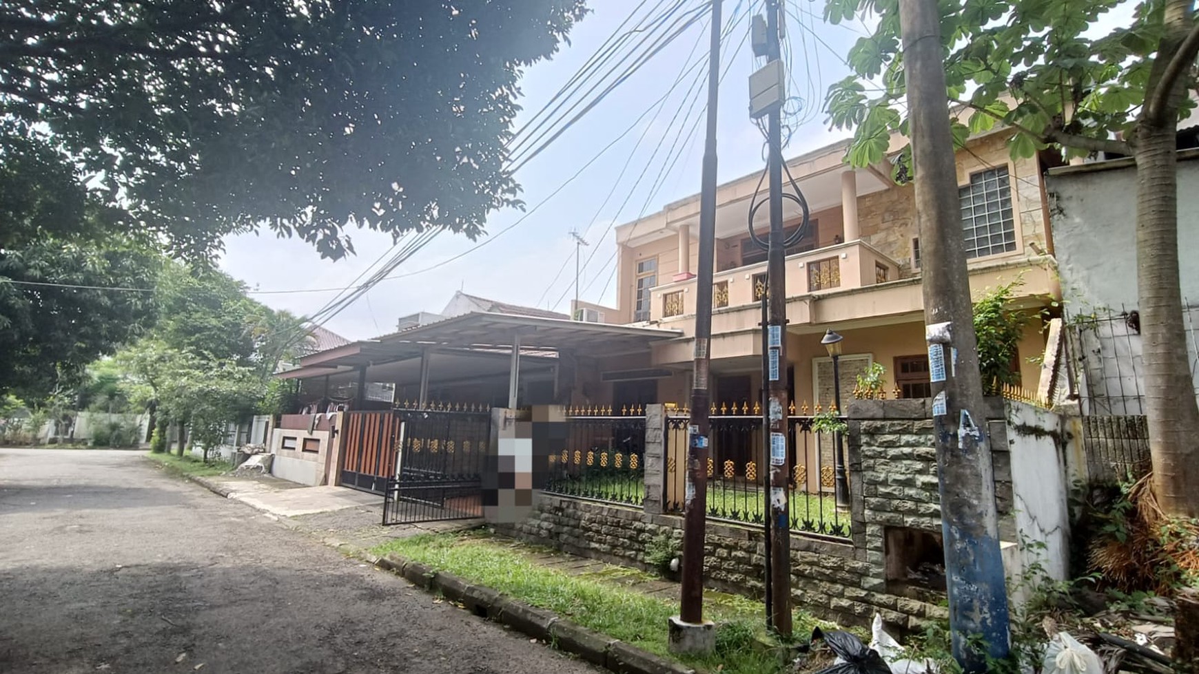 Dijual cepat rumah SHM griya loka bsd city strategis siap huni