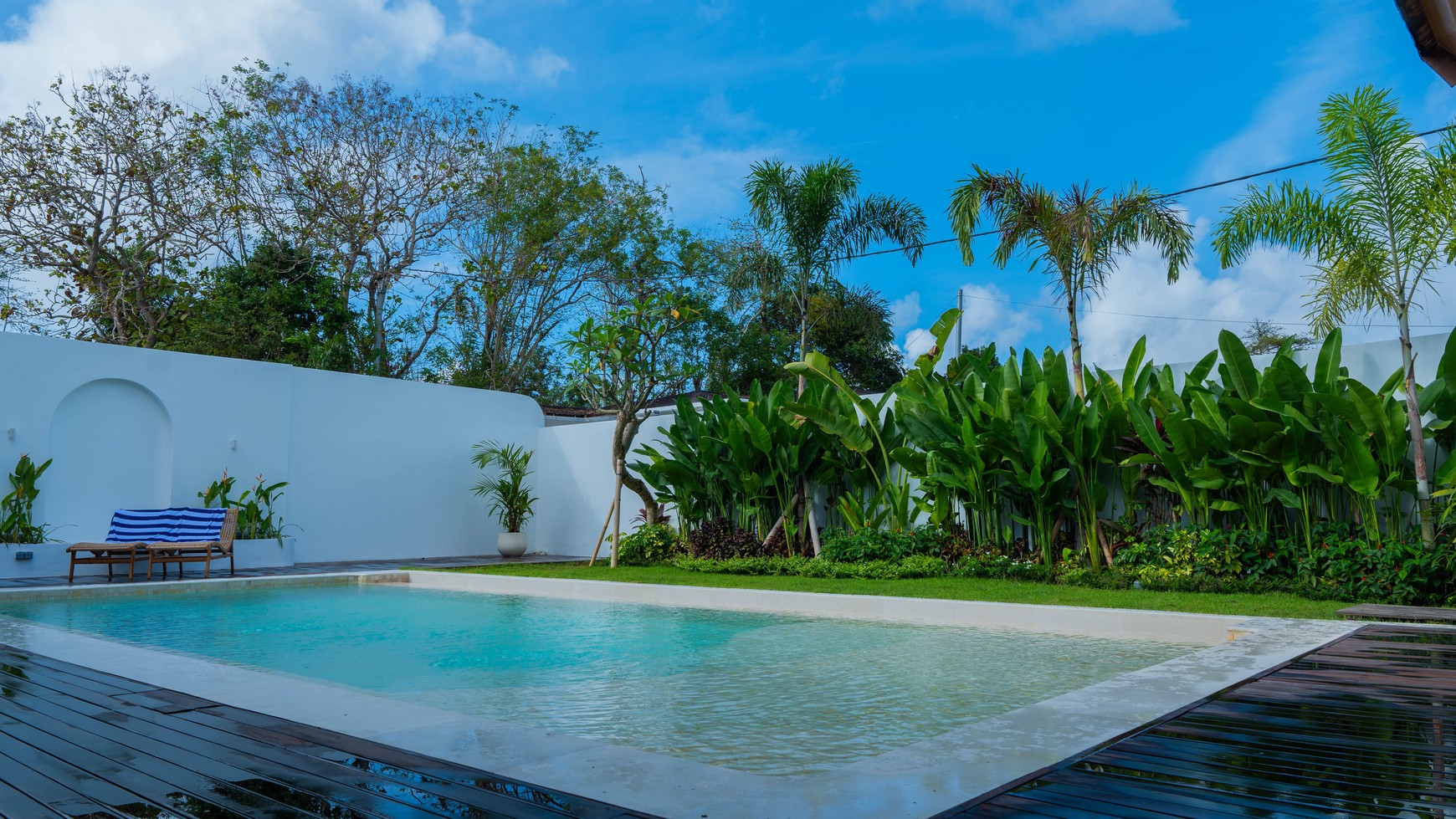 Freehold Villa in Great Location Pecatu Bali