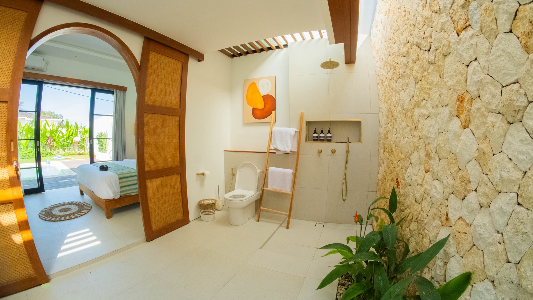 Freehold Villa in Great Location Pecatu Bali