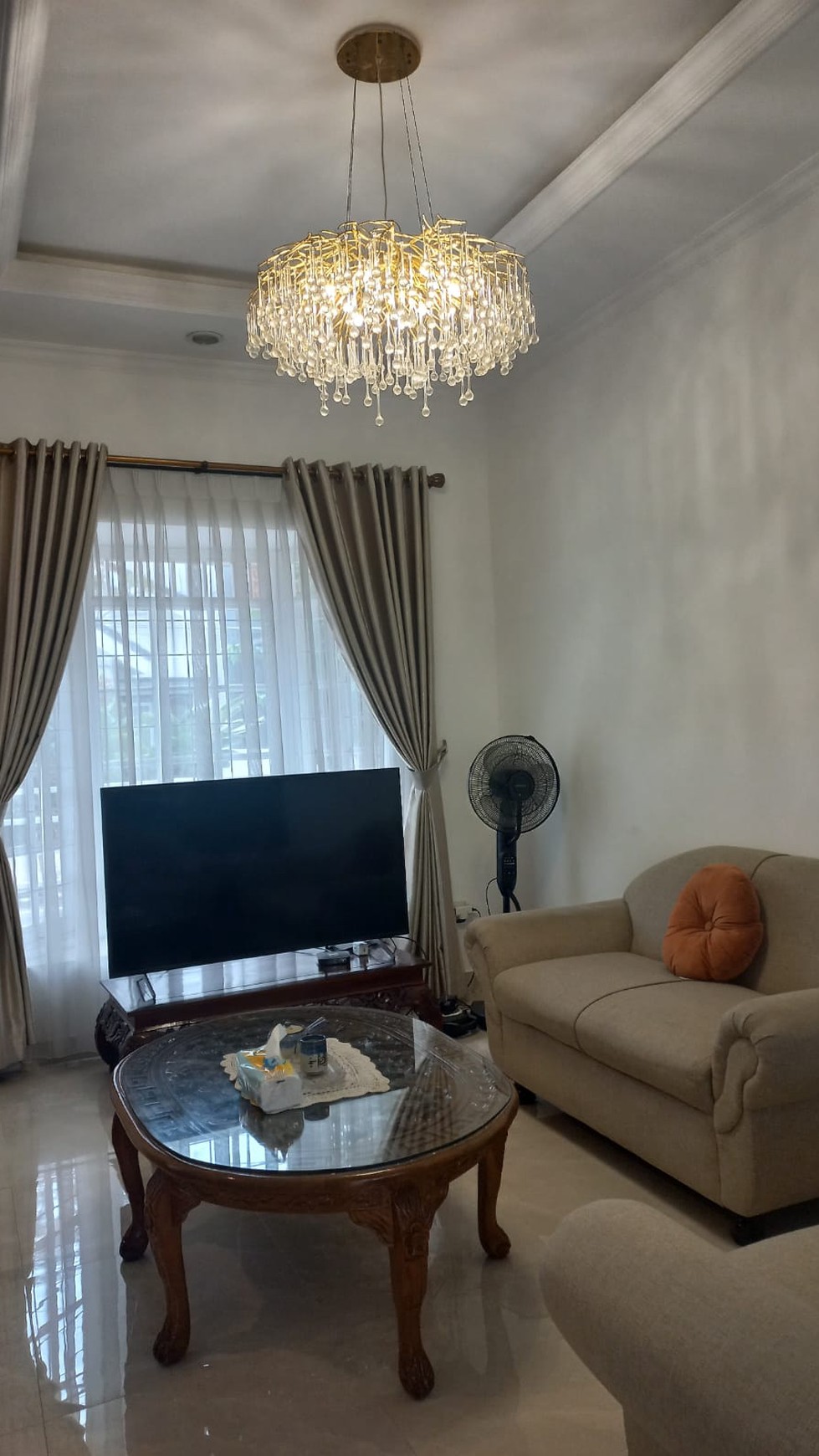 Rumah siap huni baru renovasi di Bintaro Sektor 5