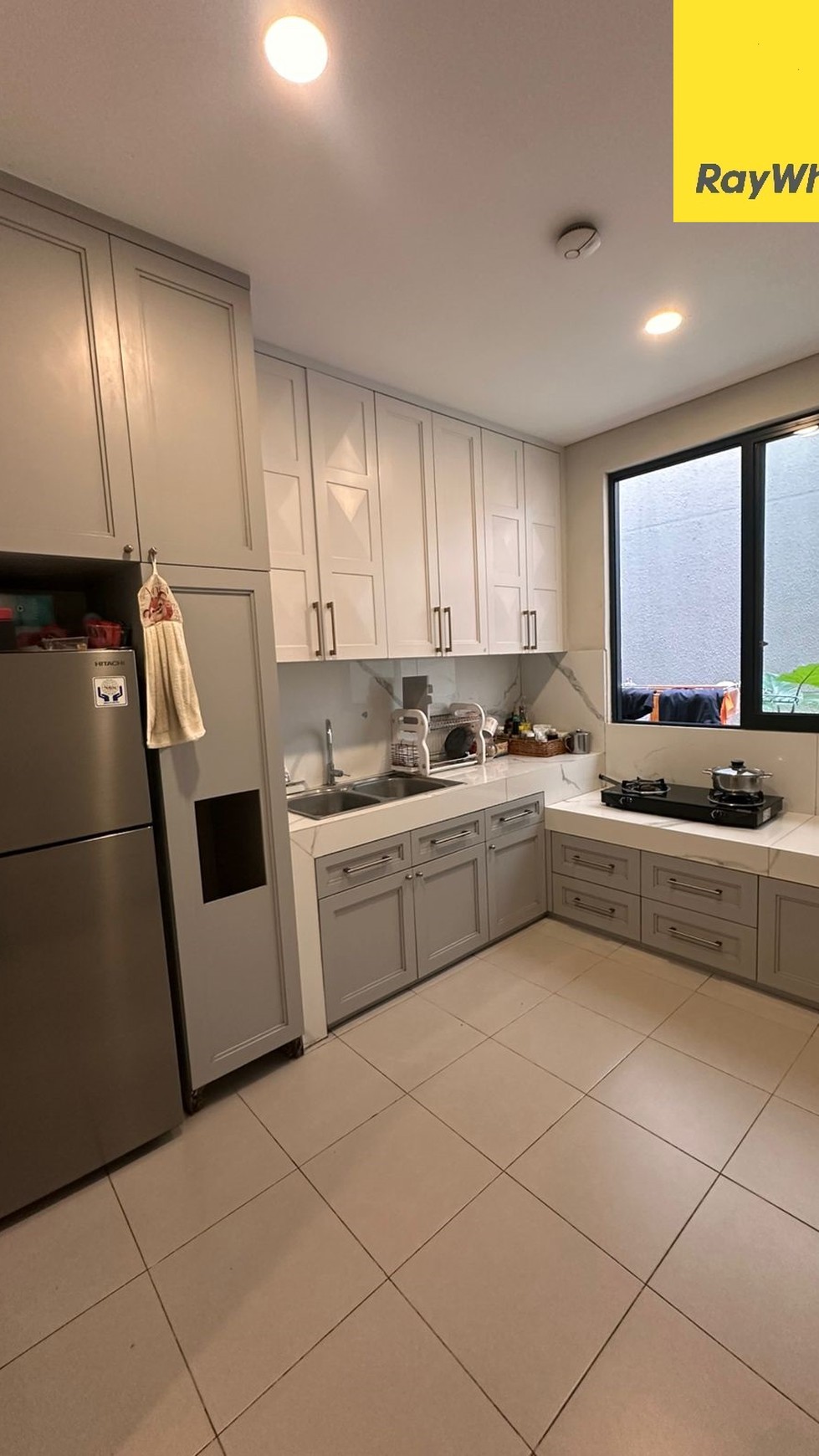 Dijual Rumah 2 lantai di Grand Kenjeran Pinewood Surabaya
