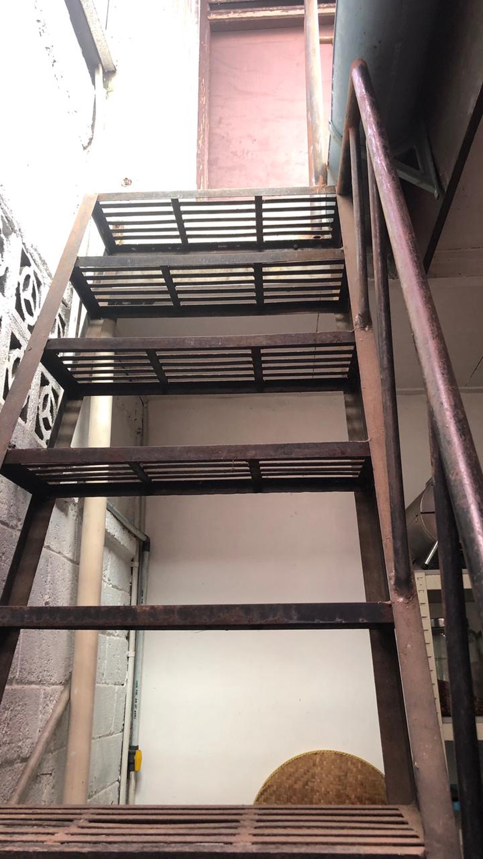 Di Jual Rumah Minimalis Bukit Nusa Indah Dua Cocok Untuk Pasangan Baru atau Pensiunan