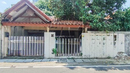 Rumah Tua Hitung Tanah di Cempaka Putih Timur IV