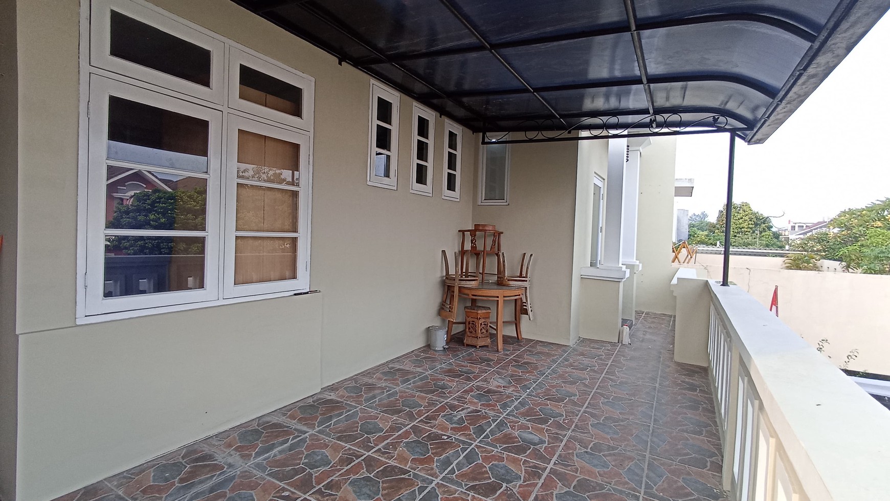 Rumah Kokoh 2 Lantai, Rapi Siap Huni Full Renovasi di Kota Wisata Cibubur