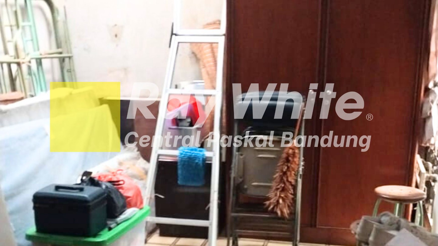 Rumah di Tengah Kota Sayap Karapitan Bandung