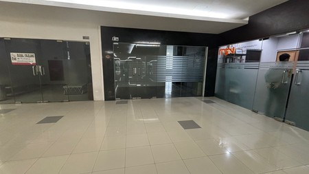 DiSewakan Ruang Usaha Unfurnished di Kuningan