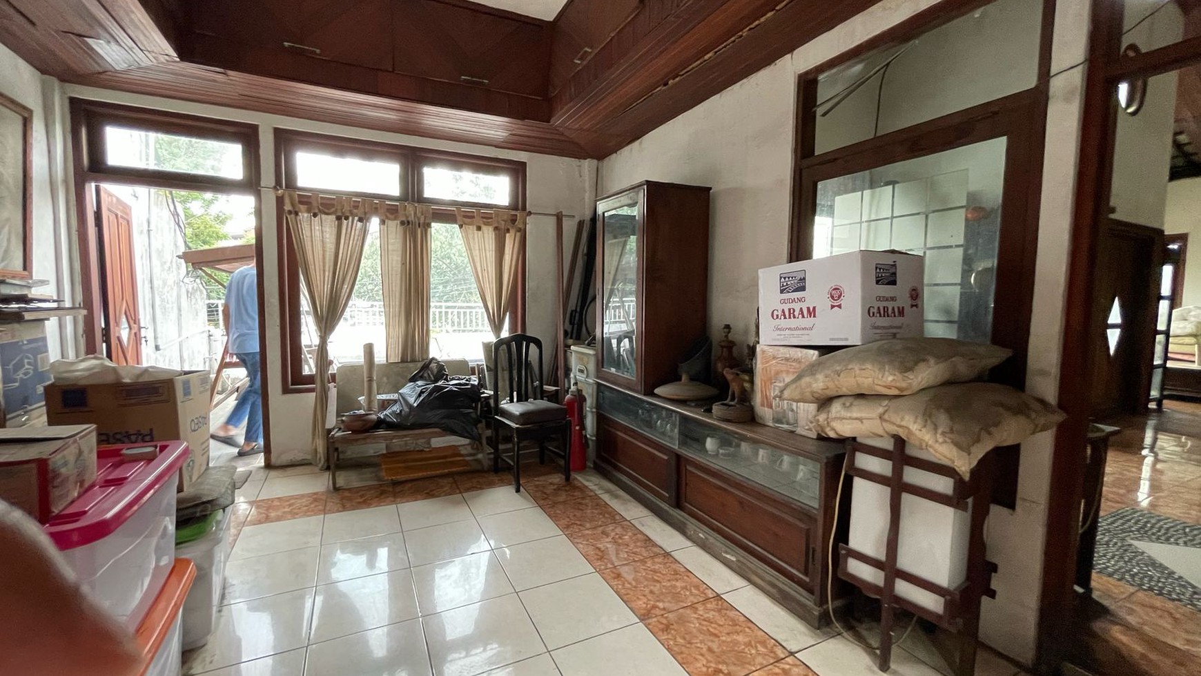 Dijual Rumah di Jl Cipaku, area prime Kebayoran Baru