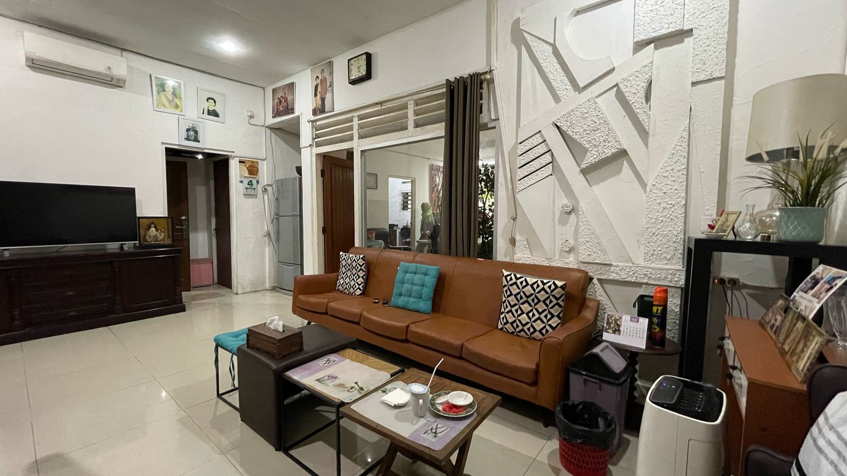 Dijual Rumah di Jl Cipaku, area prime Kebayoran Baru