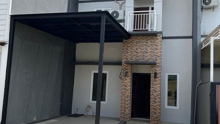 Rumah Minimalis, 3 Lantai dalam Perumahan di Pondok Aren