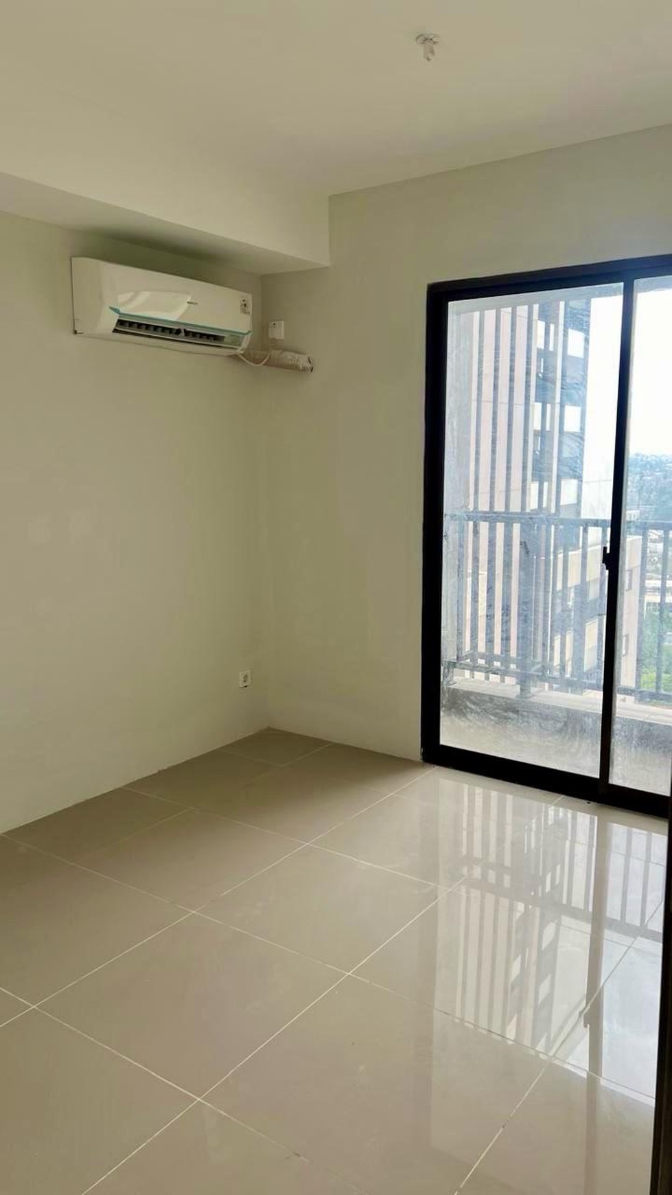 Apartemen type studio, lokasi strategis dekat St. Jurang Mangu
