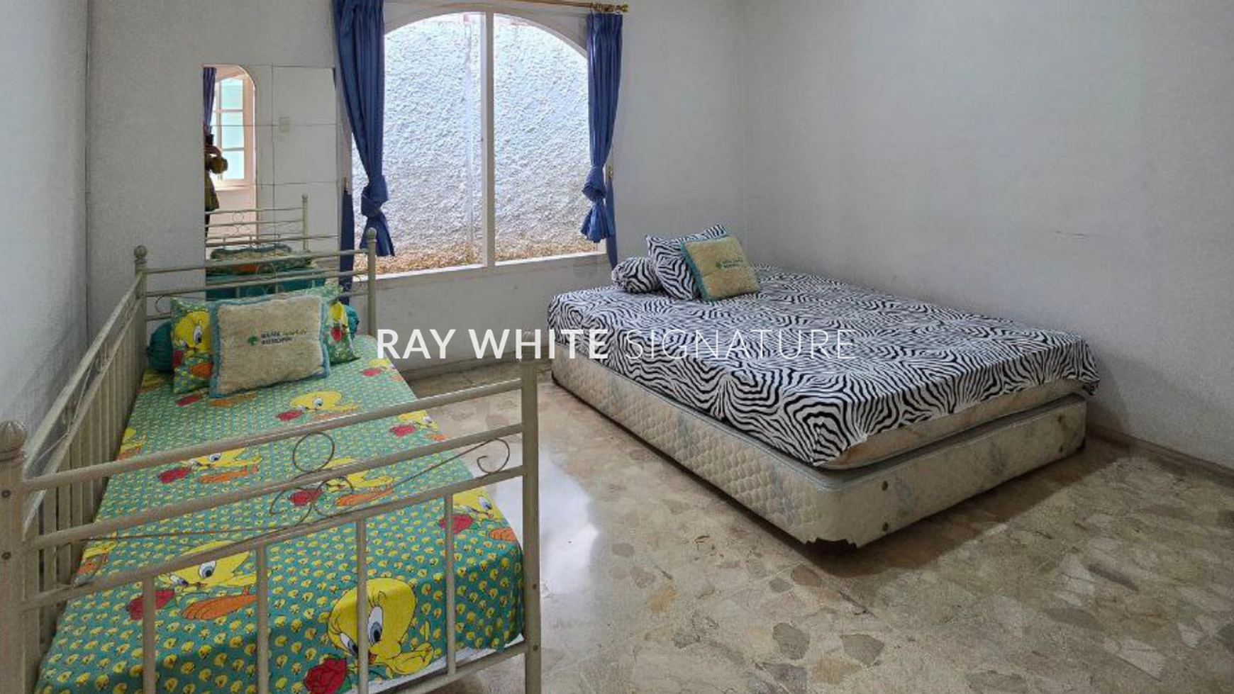 Dijual Rumah Lama Layak Huni Kondisi terawat di Jl Bangka