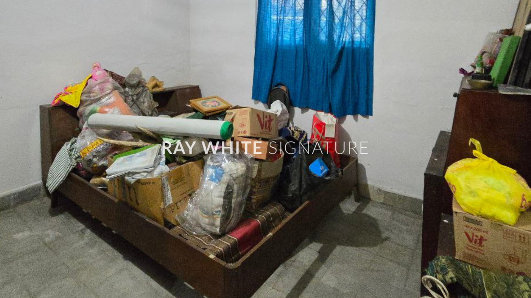 Dijual Rumah Lama Cocok untuk Hunian dan Kost di Jl Bratan Benhil