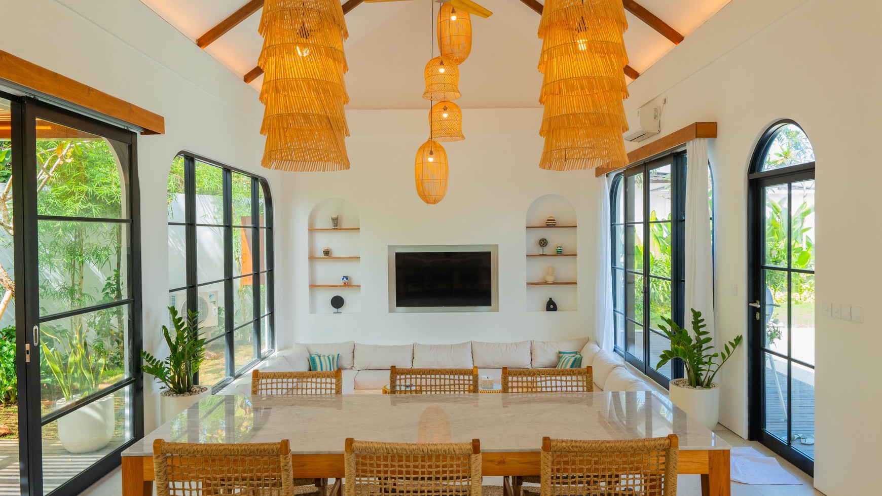  Freehold Villa in Great Location Pecatu Bali