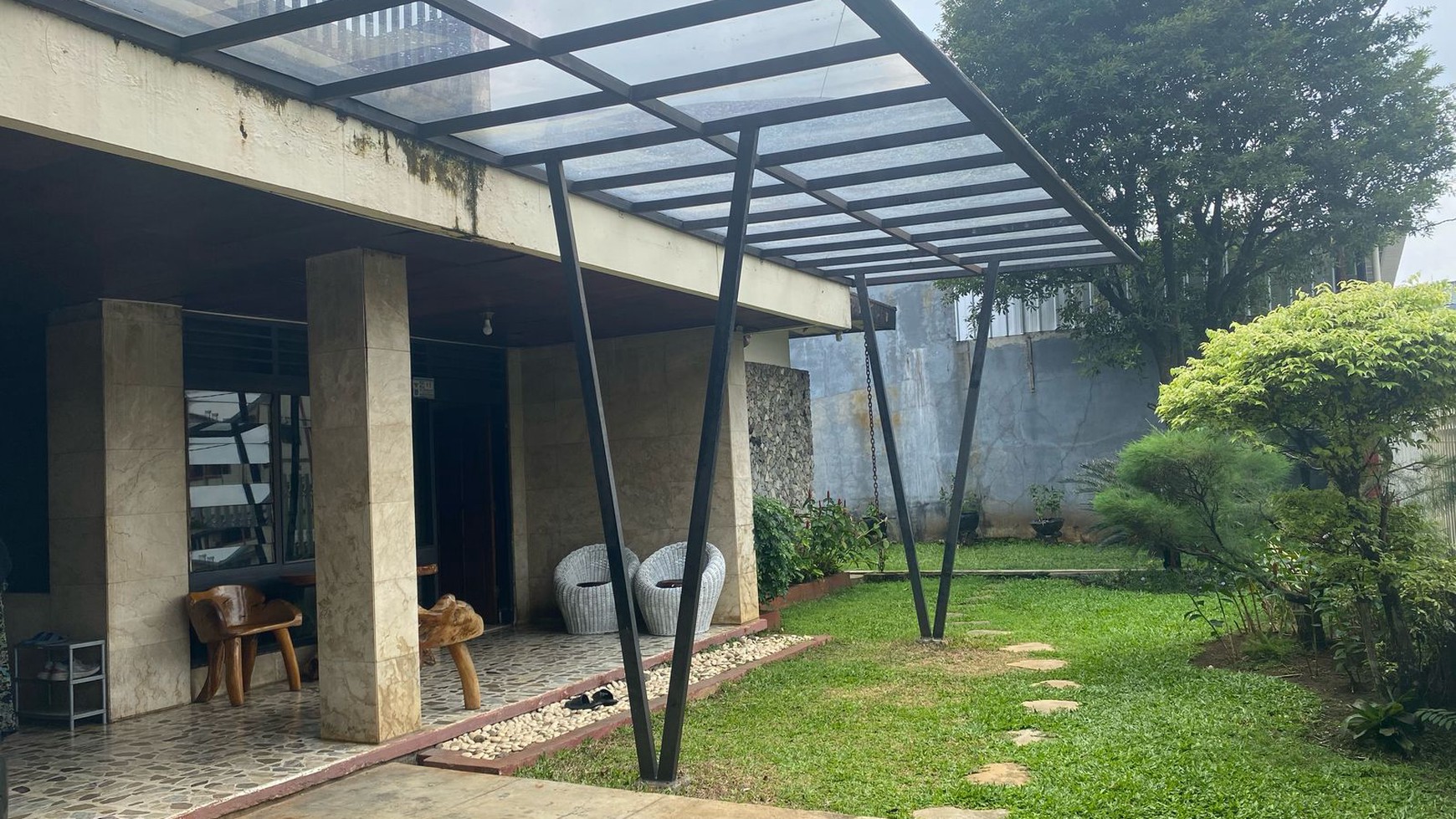 Kost- Kost san 10 kamar tidur, cocok untuk investasi di Ciputat