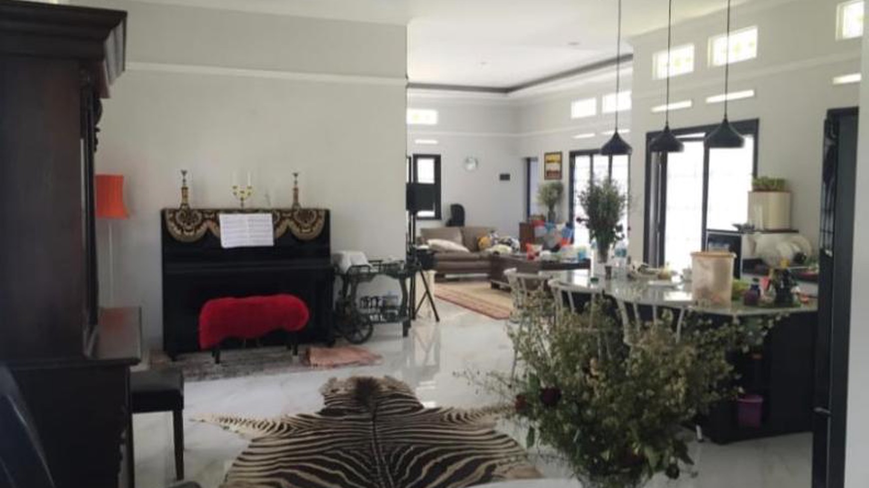 Rumah Cantik, Bagus dan Apik, siap huni di Bandung