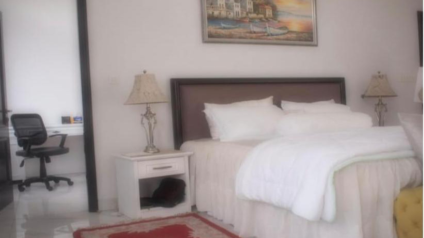 Rumah Cantik, Bagus dan Apik, siap huni di Bandung