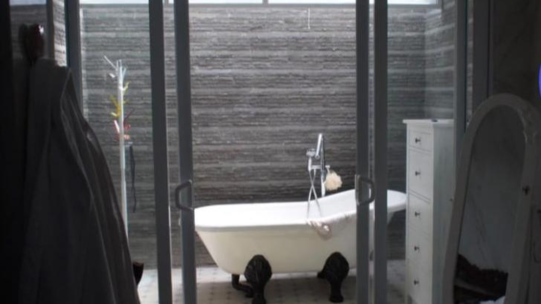 Rumah Cantik, Bagus dan Apik, siap huni di Bandung