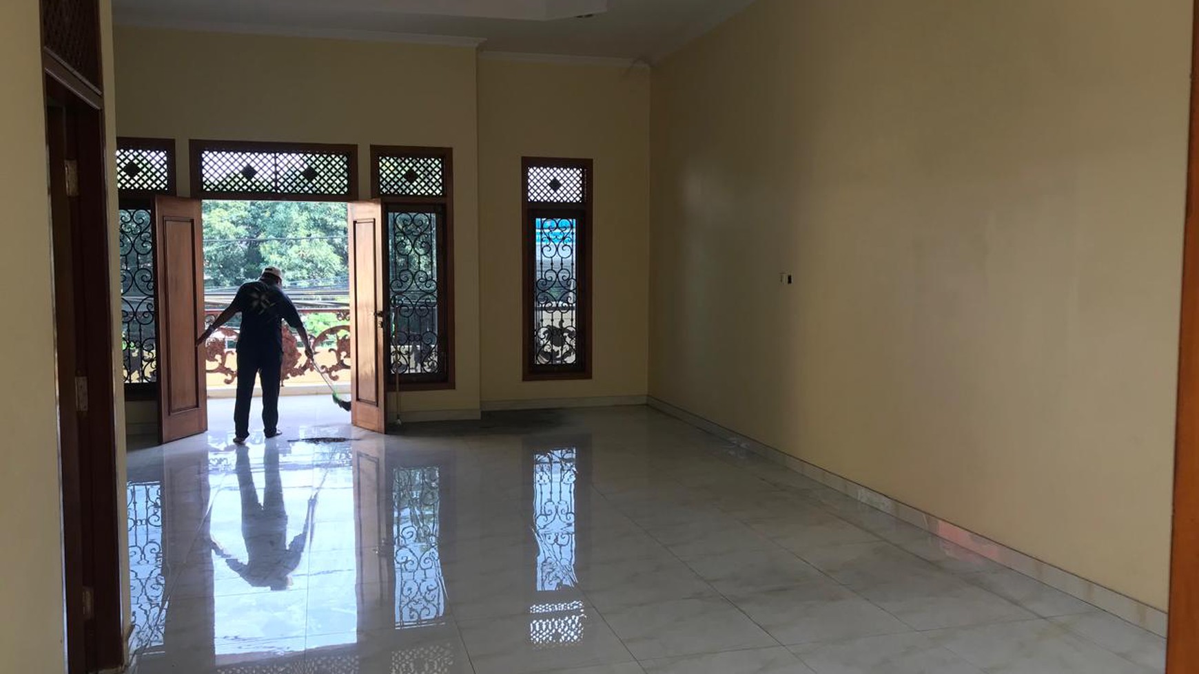 Rumah Semi Furnish Strategis Dijalan Adisucipto Maguwoharjo Depok Sleman