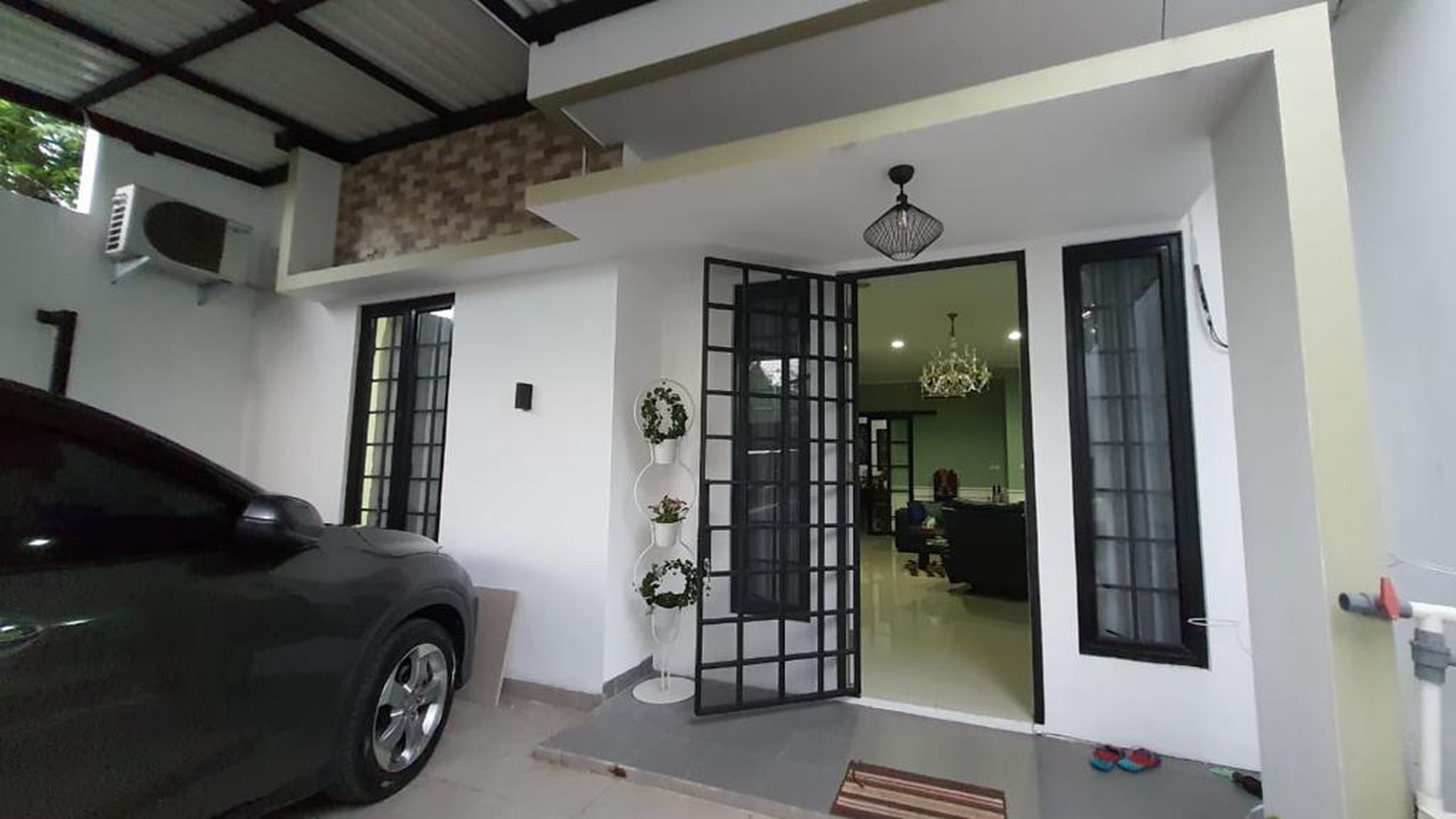 Rumah bagus, nyaman dan siap huni bebas banjir dekat sektor 5 Bintaro Jaya. 