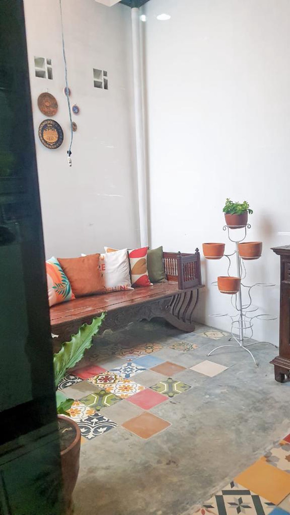 Rumah bagus, nyaman dan siap huni bebas banjir dekat sektor 5 Bintaro Jaya. 