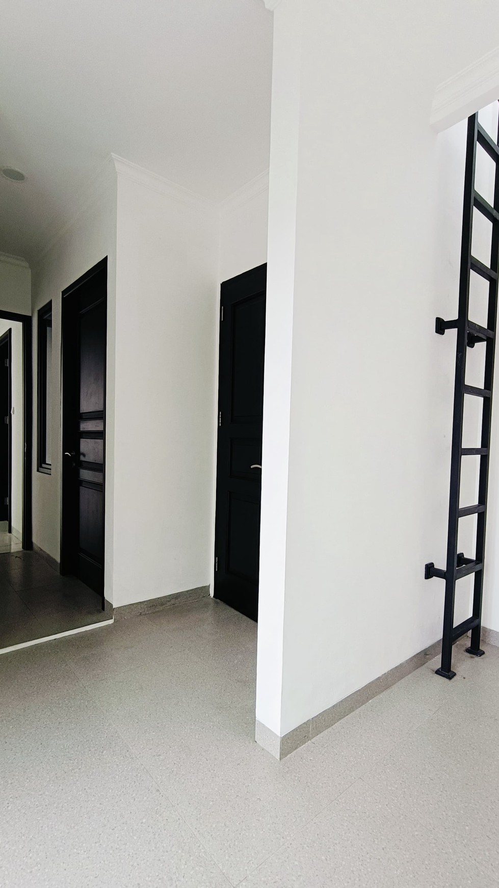 Rumah brand new siap huni di bintaro sektor 9