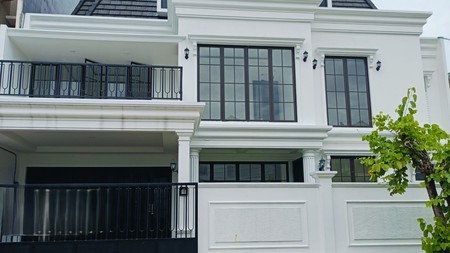 Rumah brand new siap huni di Bintaro sektor 9