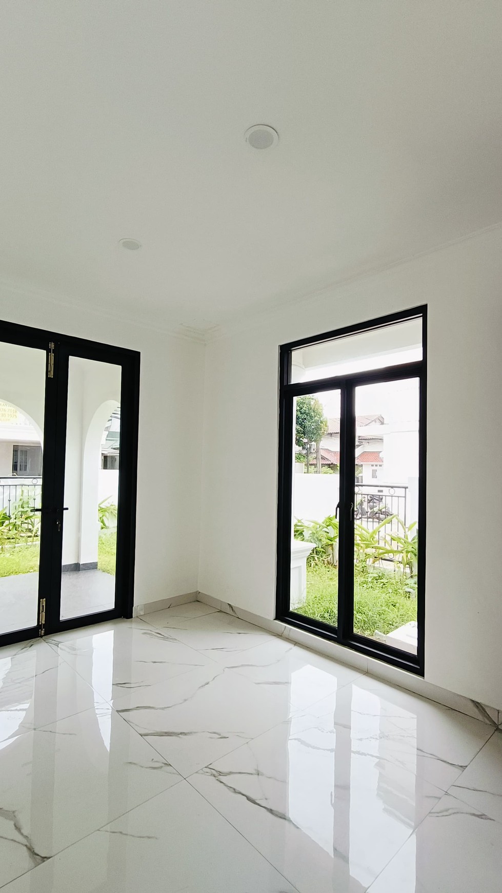 Rumah brand new siap huni di bintaro sektor 9