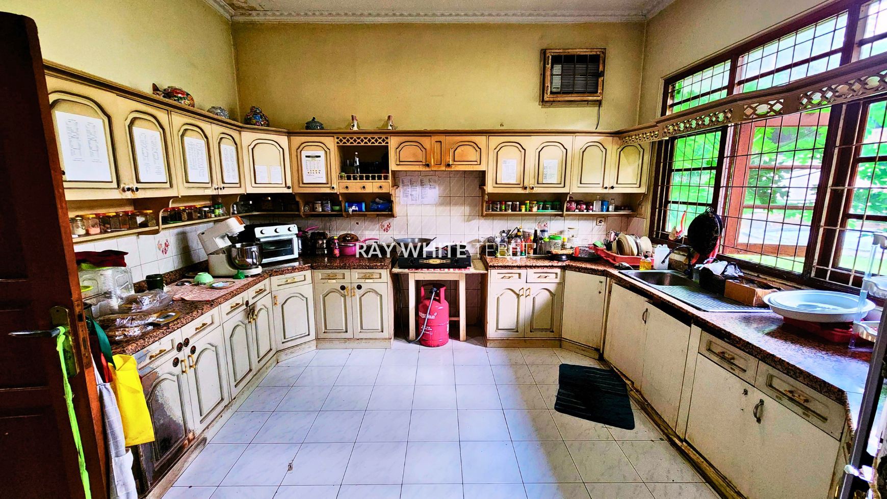 Rumah Mewah dan Luas SHM Harga NJOP di Pejaten, Jakarta Selatan