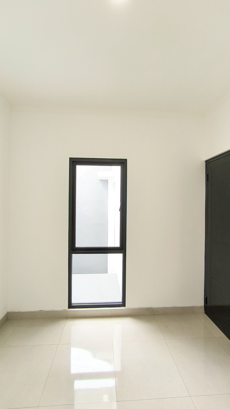 Rumah Brand New di Cluster Graha Raya Bintaro harga 1Man