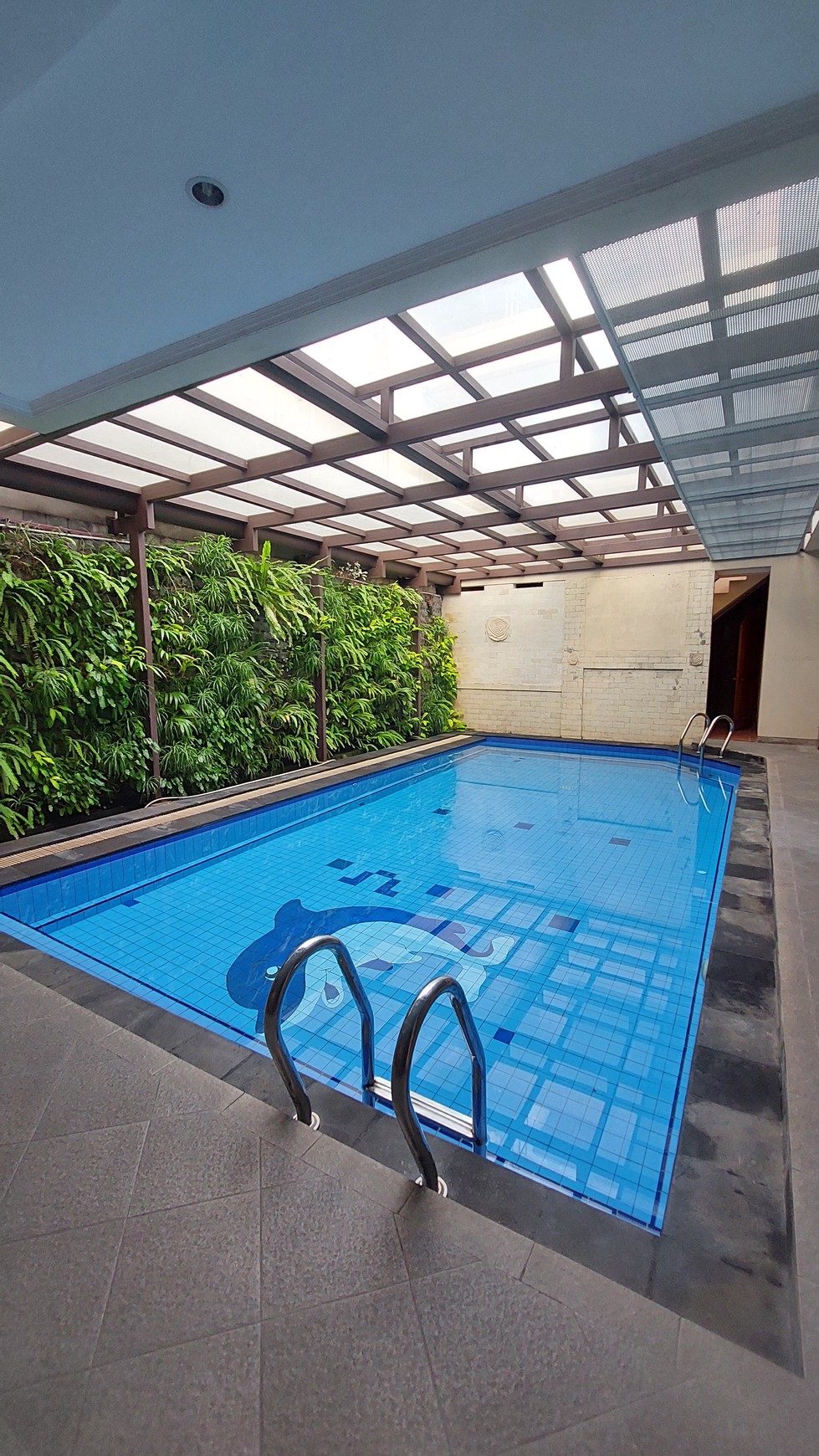 For Rent Nice Luxury House With Swimming Pool In Kemang Selatan