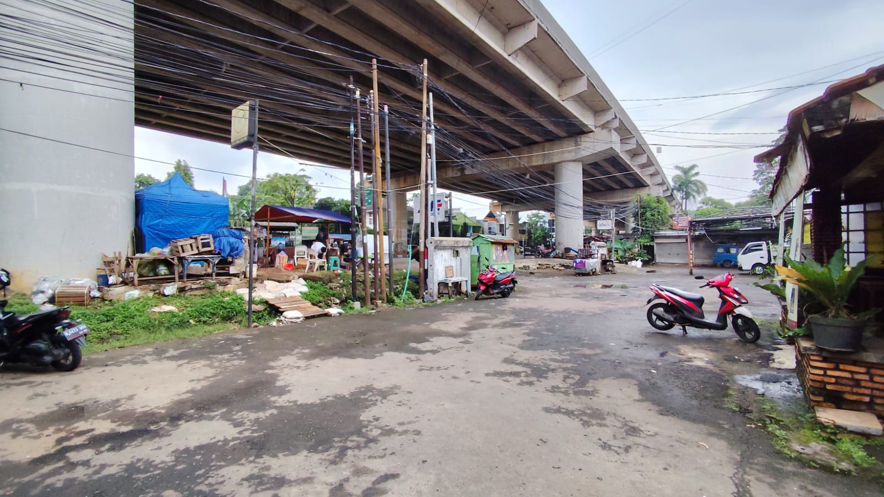 Cilandak andara tanah komersial luas 1850 pinggir tol