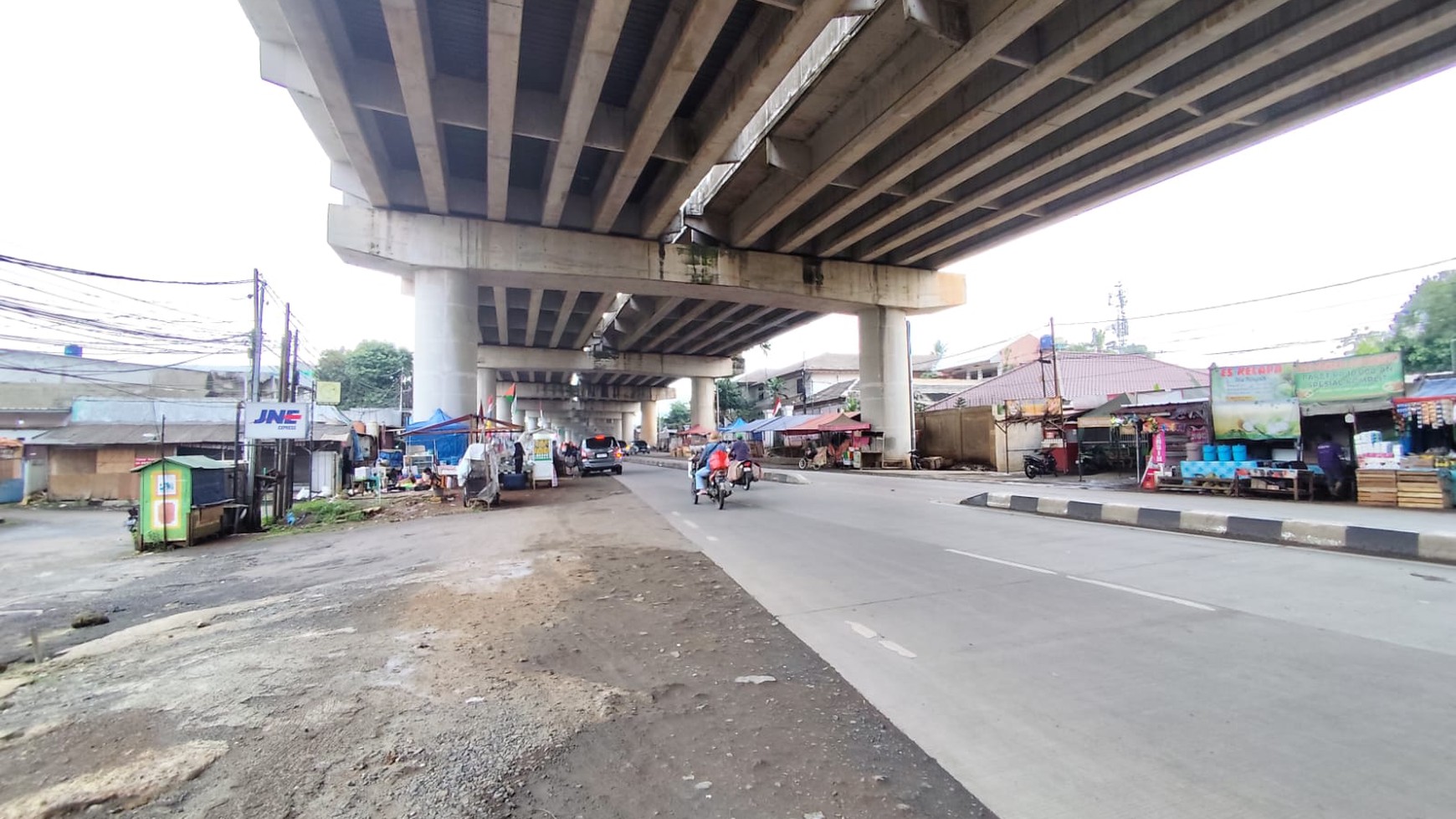 Cilandak andara tanah komersial luas 1850 pinggir tol