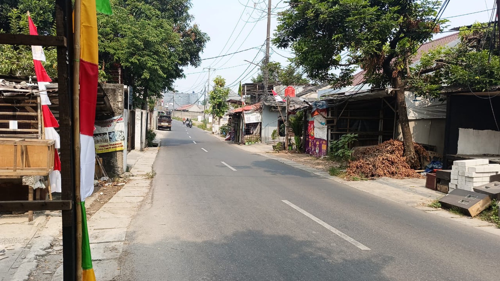 Kavling/ ruang usaha, lokasi strategis di jalan utama Serpong