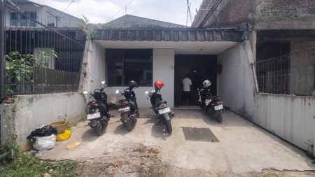 Rumah Minimalis Terawat di jl Rajawali, Bandung