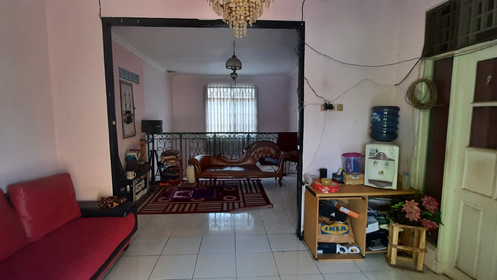 Dijual Rumah 2 Lantai Bagus siap Huni di Bintaro.