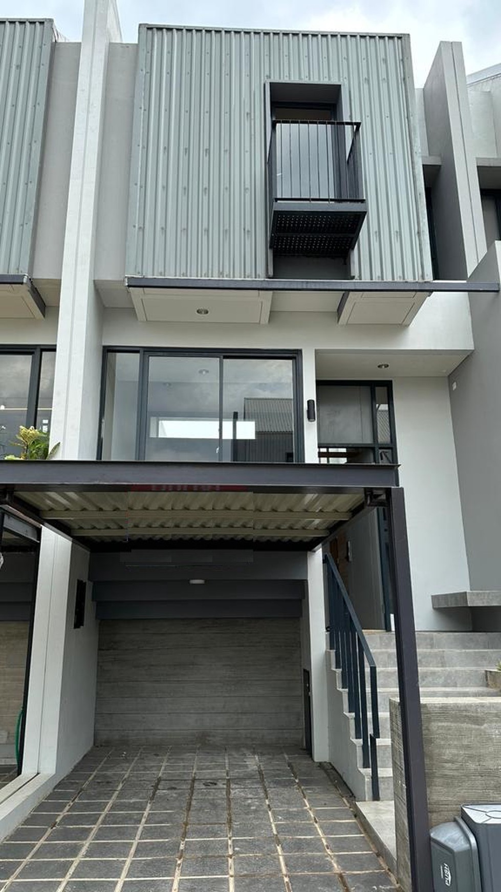 Rumah baru di Imajihaus BSD jual harga pokok
